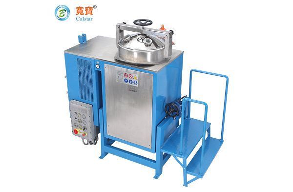 ¿Cómo recupera la máquina de recuperación de solventes los disolventes mezcla...